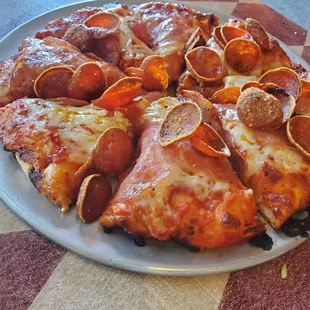 $9 two topping lunch special