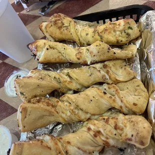 Garlic butter cheese bread twists