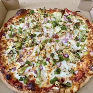 Medium 12&quot; Pizza with 3 Toppings: Artichokes, Red Onions, and Bell Peppers