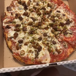 Supreme Pizza  (Med)