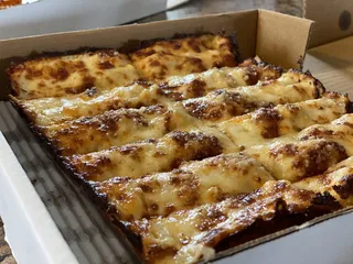 Prohibition Pizza