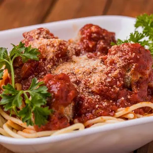 Spaguetti with Meatballs or Meat Sauce