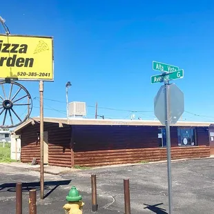 Pizza Garden of San Manuel, Arizona