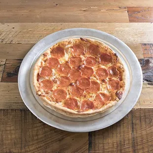 Medium pepperoni pizza