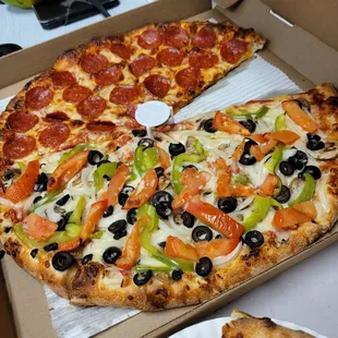 Large pizza half veggie and pepperoni