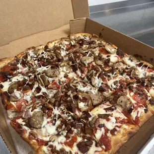 Sicilian style carnivore deep dish pizza delicious!!