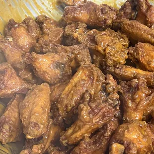 Jumbo buffalo wings!