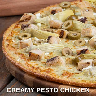  creamy pesto chicken pizza