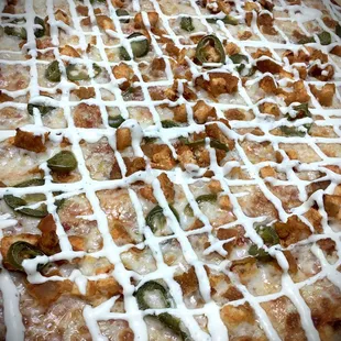 Chicken inferno
 Hot chicken jalapeños 
 Topped with homemade ranch