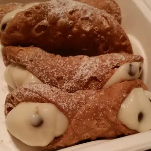 Cannolis