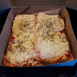 4 extra cheese.  Oh yeah.