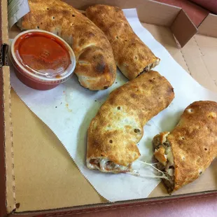 The All-Meat Calazone w/side of marinara.