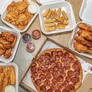 chicken wings and fried chicken