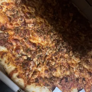 Garlic Chicken Pizza