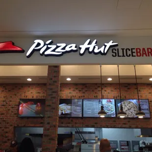 Slicebar next to Taco Bell and Avatar!