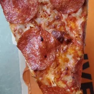 No sauce pizza was very dry