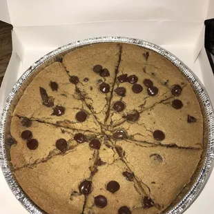 Chocolate chip cookie