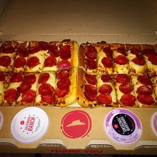 Big Flavor Dipper pizza