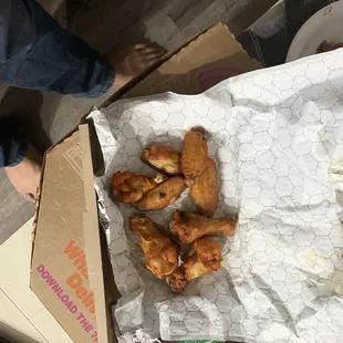 fried chicken, chicken wings, bbq wings, chicken wings and fried chicken, fried chicken wings, chicken, poultry, food, bbq chicken
