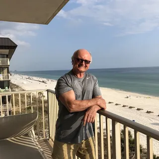 Stan L.
