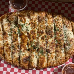 Cheesy Bread Sticks &amp; marinara