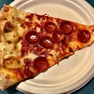 Pepperoni slice