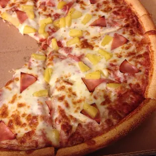 Omg! Ham and pineapple! Delicious! Well worth it.