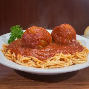 Spaghetti w/ homemade meatballs and sauce