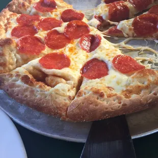 food, pizza