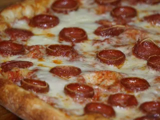 Paul's Pizzeria