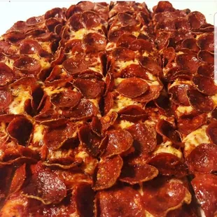 pepperoni and cheese pizza