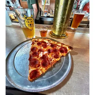 Pizza of The Day, Pipeworks Beer &amp; Shot of Whiskey  @ Pizza Lobo Andersonville. 5457 N Clark St, Chicago, IL Pizza Cocktails Beers . Cool.