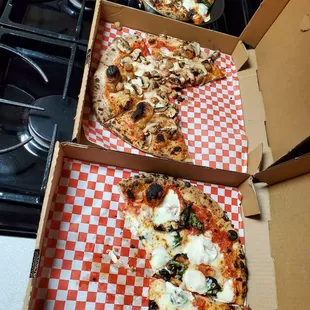 Great Neapolitan style crust - after it gets soggy (as all good crusts do) reheat on a fry pan and it's as good as new - if not better.