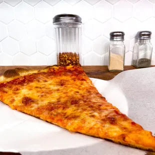 Regular pizza slice