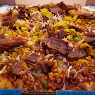 12&quot; vegan breggfast pizza ($22.19). Amazing. Best pizza on the menu. Get it w/rinotta vegan cheese. Available on weekends only.