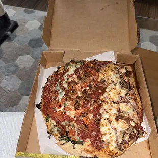 Half ruby Rae half Spanish chicken