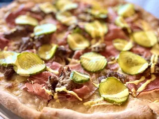 Pizza Lucé Downtown