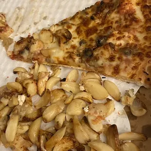 Spanish Chicken pizza