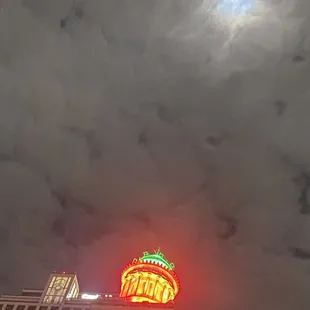 Luna means moon and this was the view from outside, a good omen.
