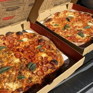 1/2 spicy sausage, 1/2 pep, 1 plain cheese.