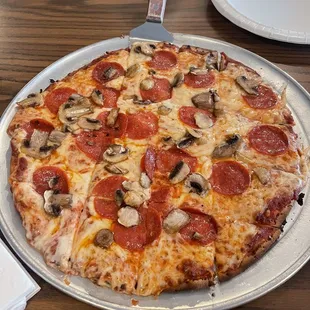 Pepperoni + Mushroom 12" pizza