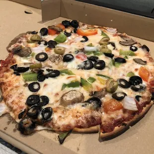 04/06/2021 - small Veggie pizza $9