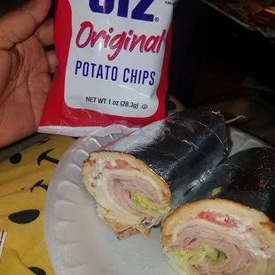 Chips with Turkey sub 8&quot;