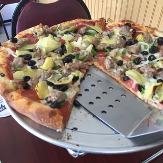 8. Pizza Venecia