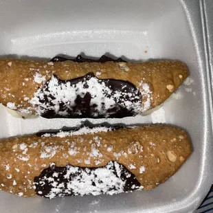 Cannoli