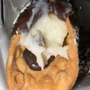 Inside cannoli