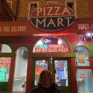 PIZZA MART OUTSIDE