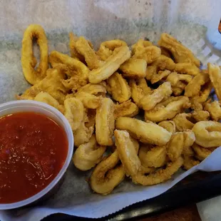 Calamari here is tasty