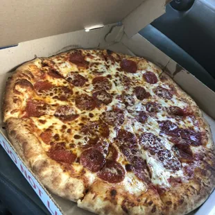 Pepperoni pizza cut oddly