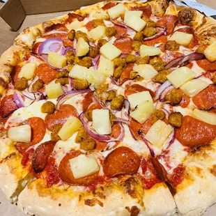 Gourmet NY Style Pizza $16 best crust I&apos;ve ever had.